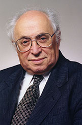 Prof. Aron Katsenelinboigen. Photo credit: Wikimedia Commons.